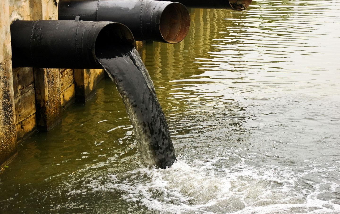 Об охране водных объектов от загрязнения сточными водами.